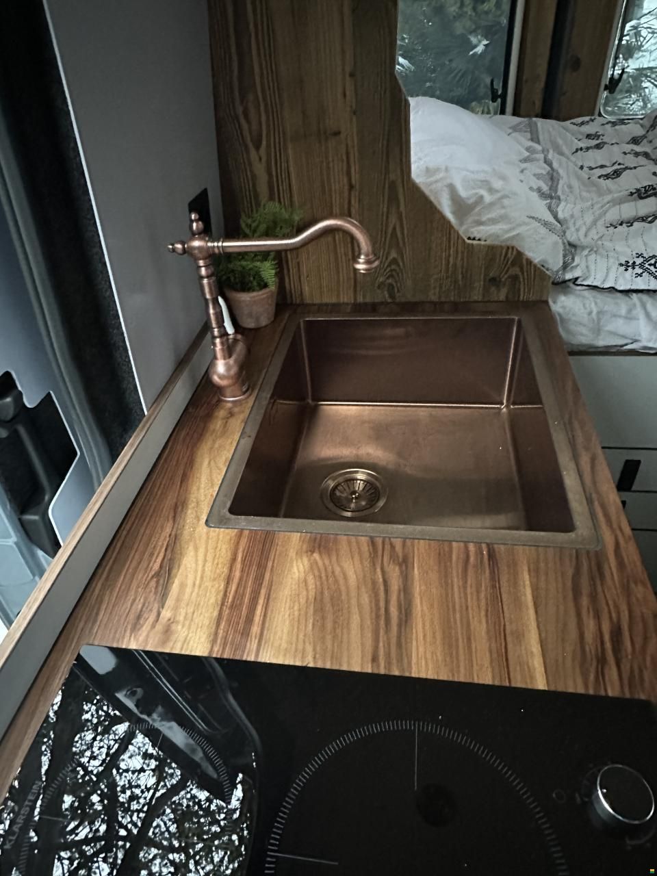 Mercedes Benz Sprinter 319 CDI Standard 9G-TRONIC 4x4