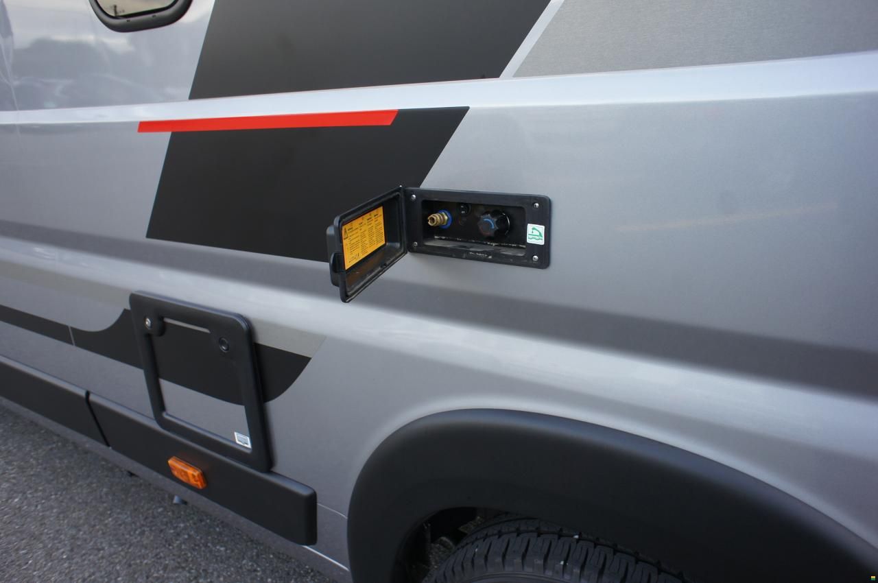 Adria Twin Sports 640 SGX  Vollausstattung