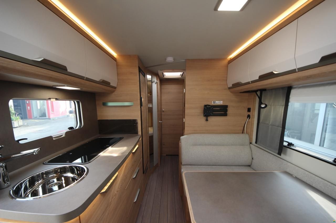 Knaus SÜDWIND 500 QDK BLACK SELECTION