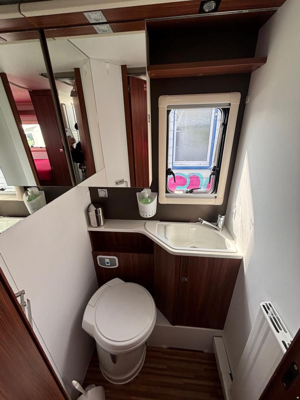 Adria Sonic Supreme 710 SL