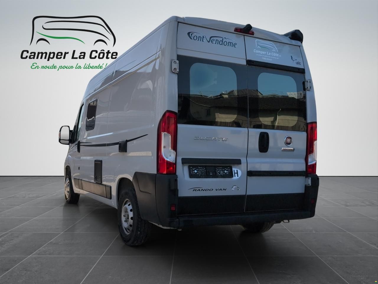 Font Vendôme Rando Van