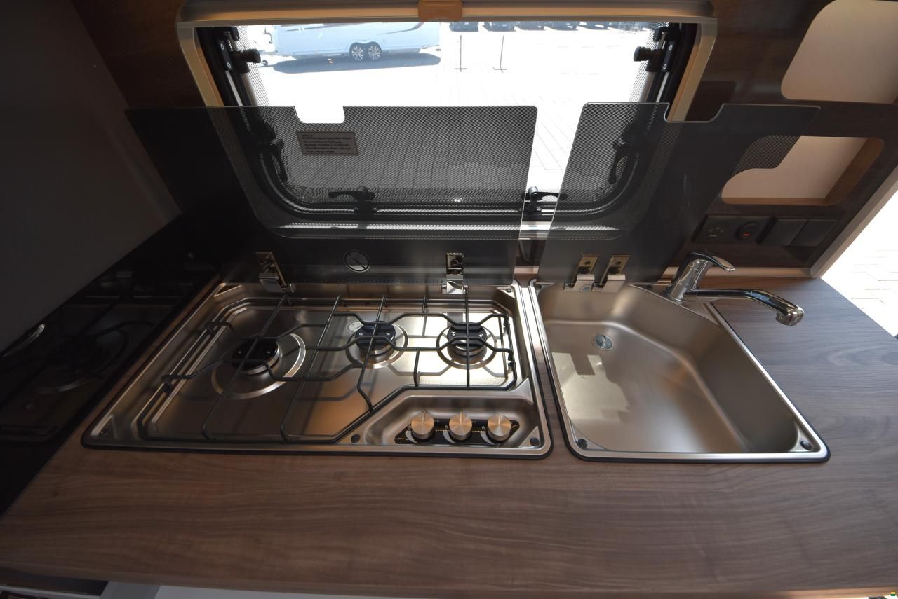 Hobby 650 KMFe Excellent Edition