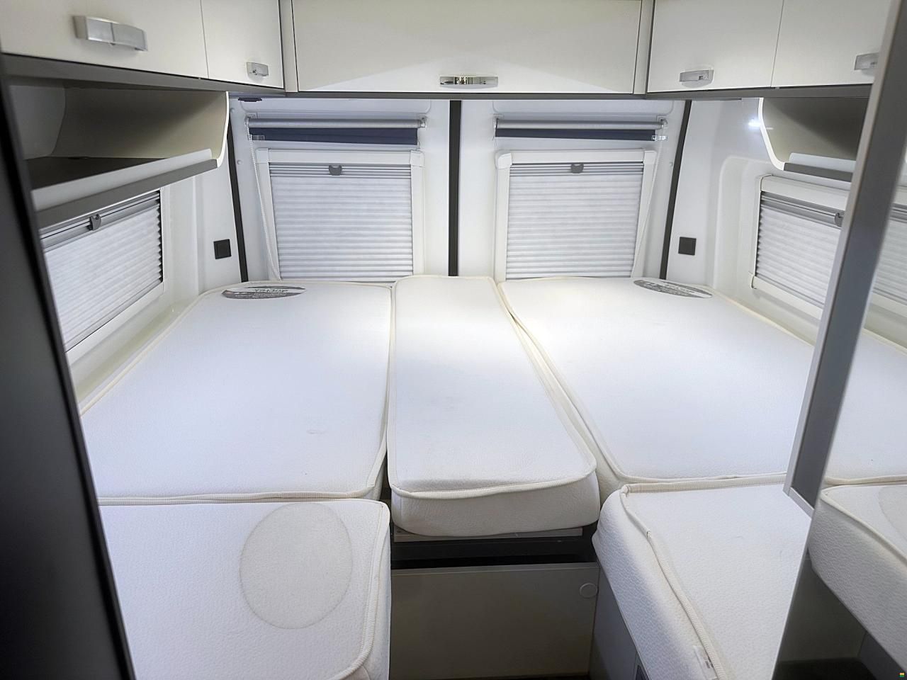 Pilote V 630 J 2.2 9G-AUTOMAT MJ