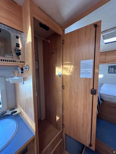 Adria Izola A697 SL Parallele Einzelbetten