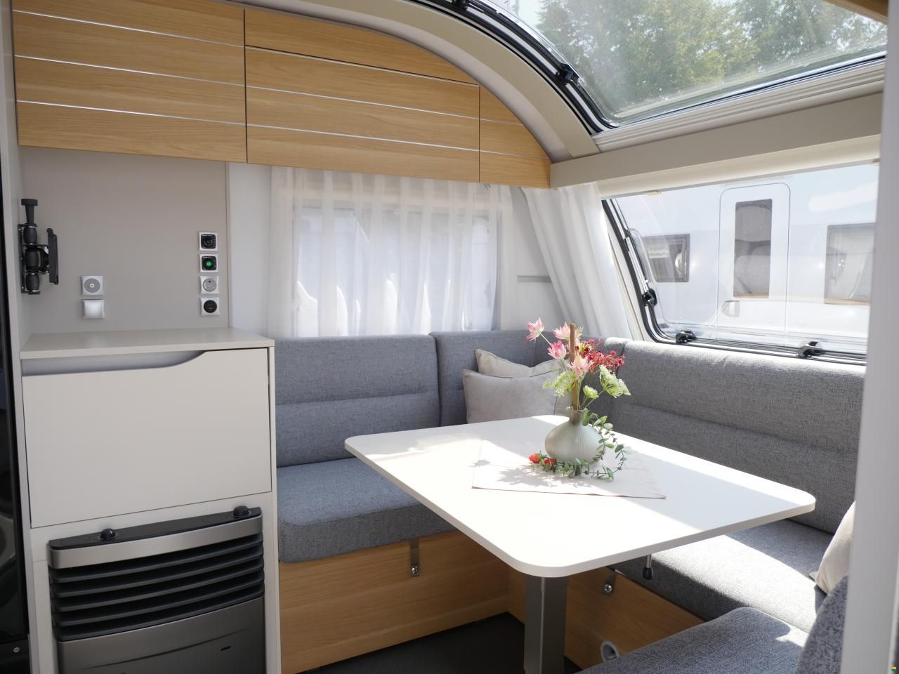 Adria Adora 542 UL - 2025