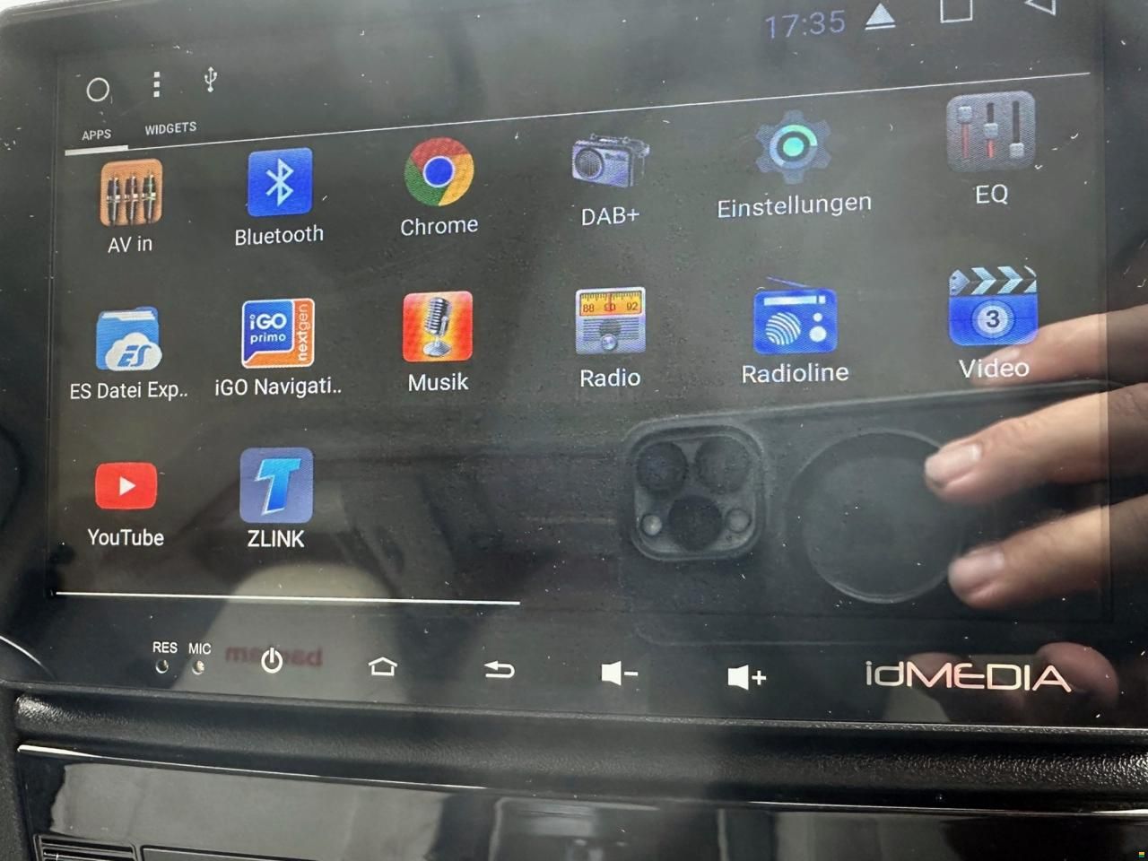 Pilote V 600 J PREMIUM 2.3 9-GANG AUTOMAT MJ160