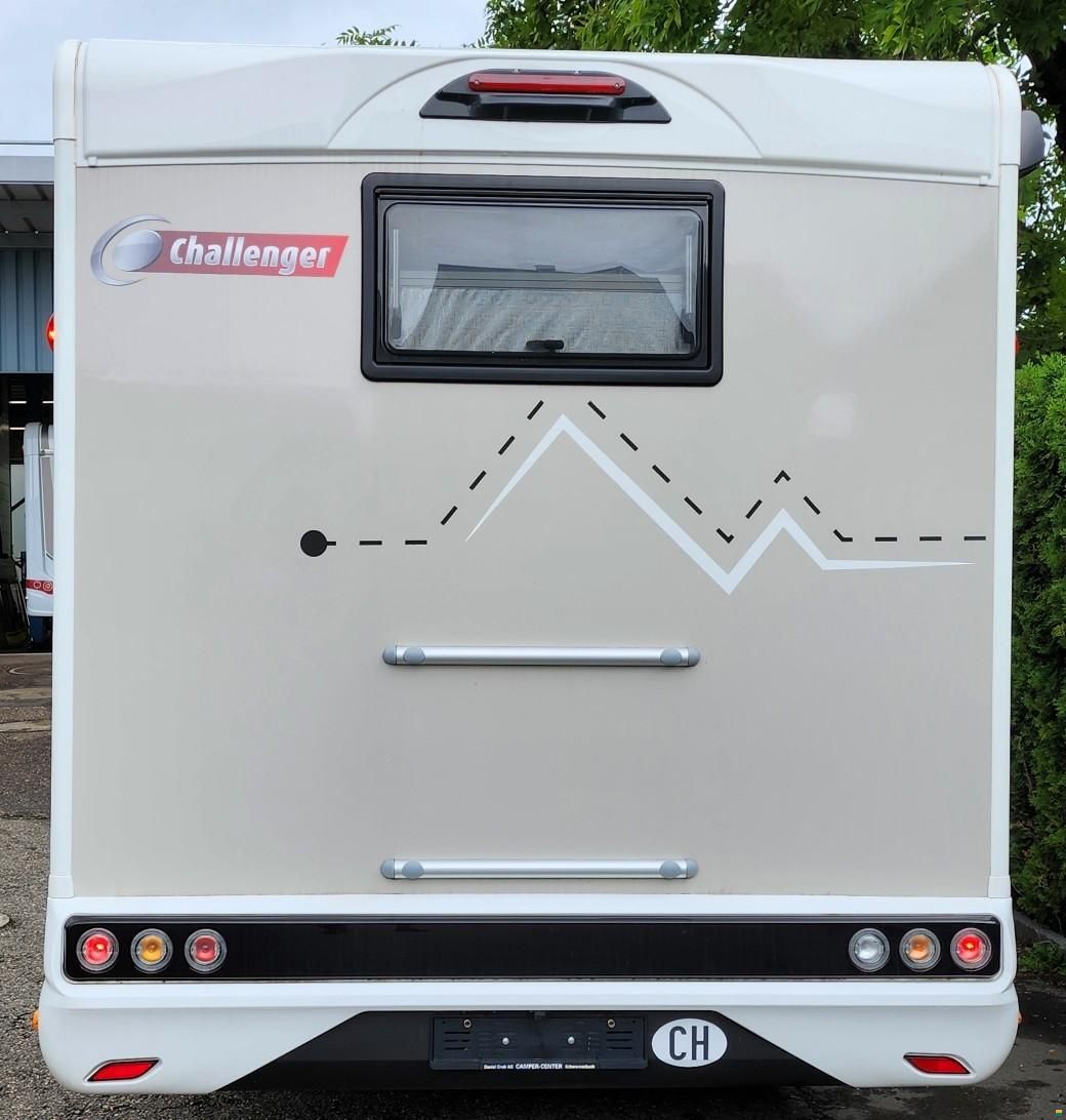 Challenger 380 Graphite Ultimate Edition