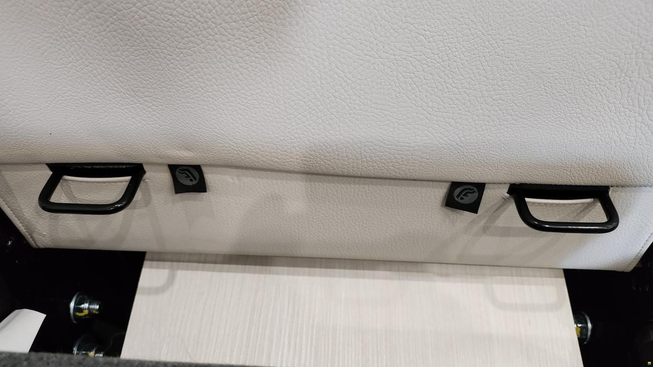 Challenger 380 Graphite Ultimate Edition