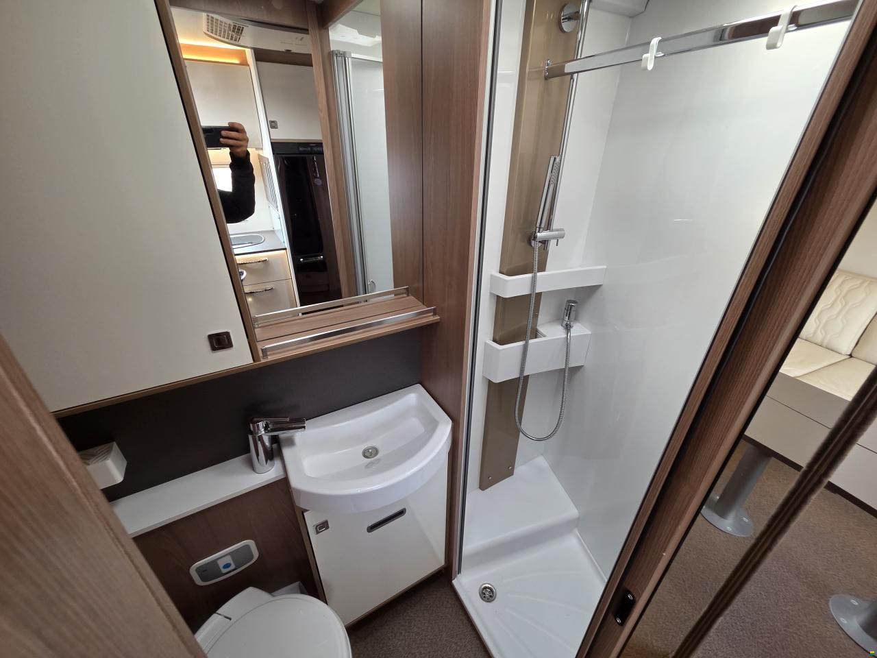 Bürstner IXEO I 746