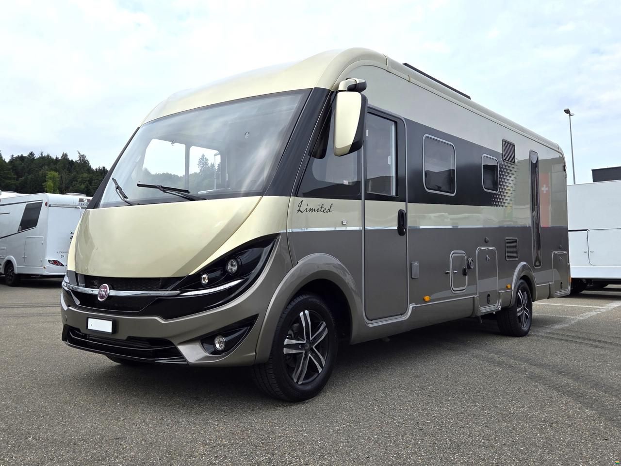 Bürstner IXEO I 746