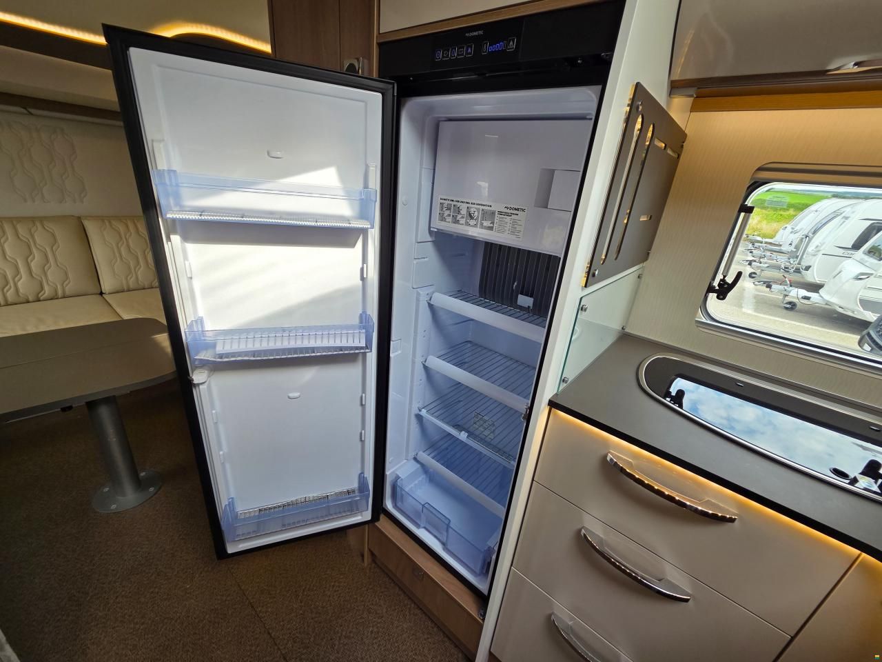 Bürstner IXEO I 746