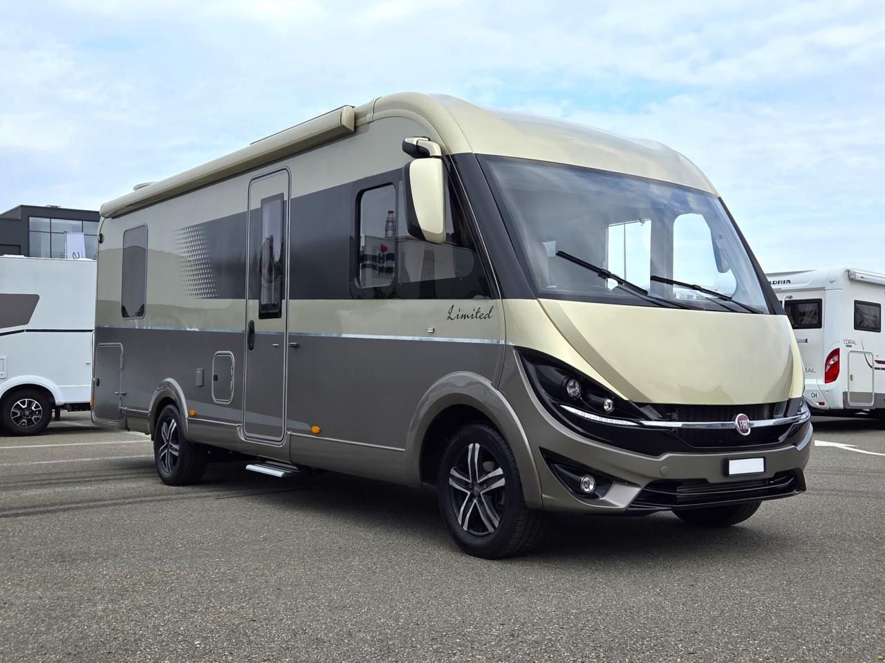 Bürstner IXEO I 746