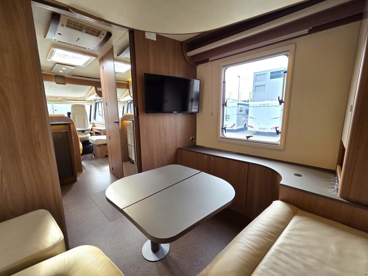 Bürstner IXEO I 746