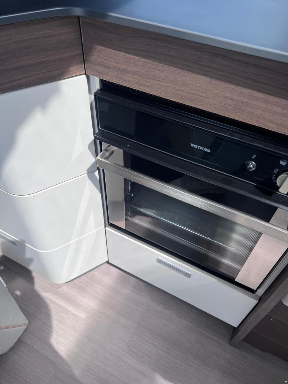 Adria Coral Supreme 670DL