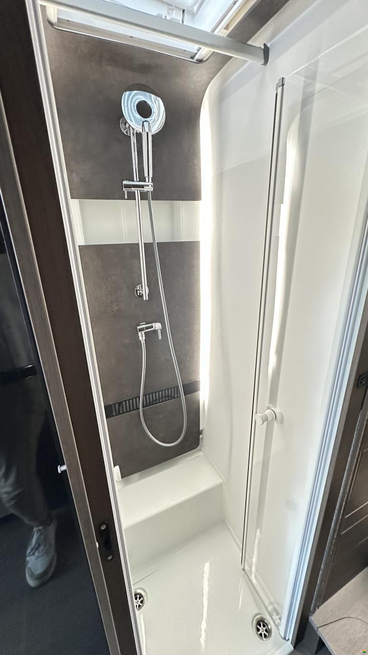 Adria Coral Supreme 670DL