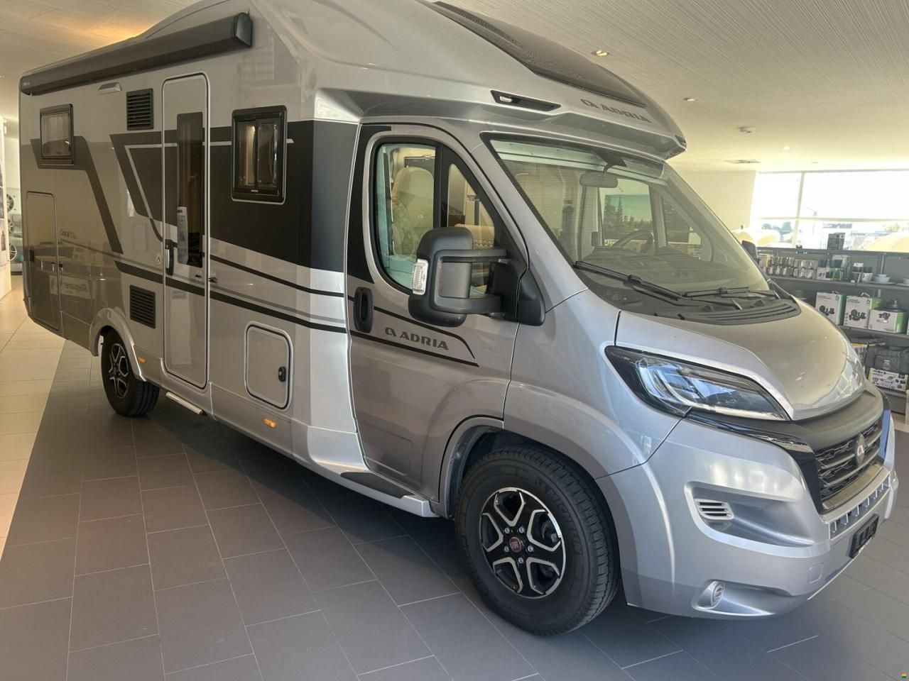 Adria Coral Supreme 670 DL