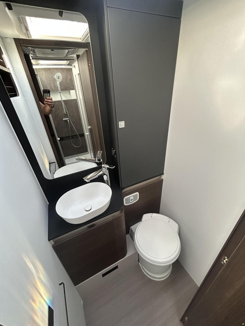 Adria Coral Supreme 670 DL