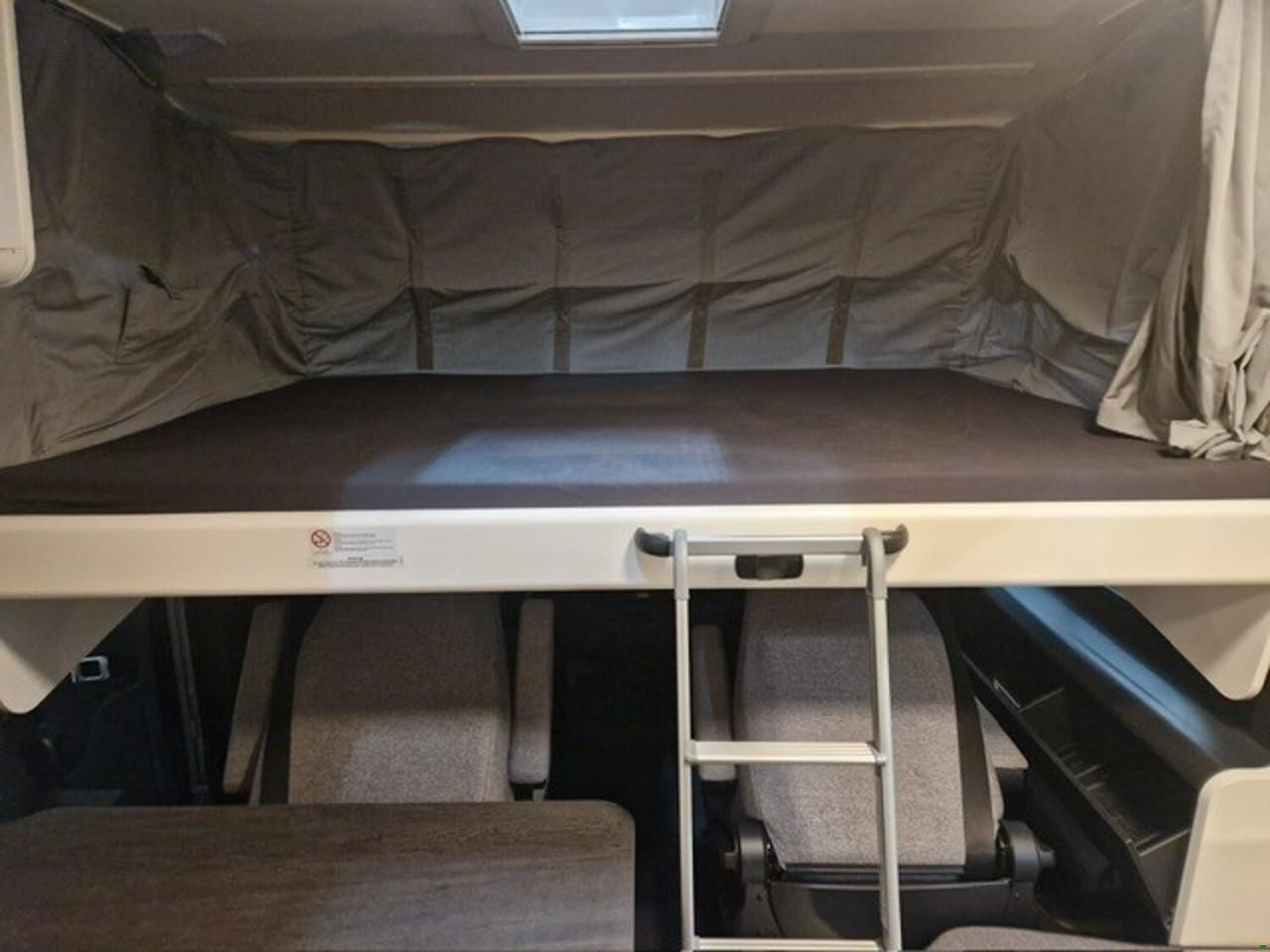 Sunlight Adventure I 67S