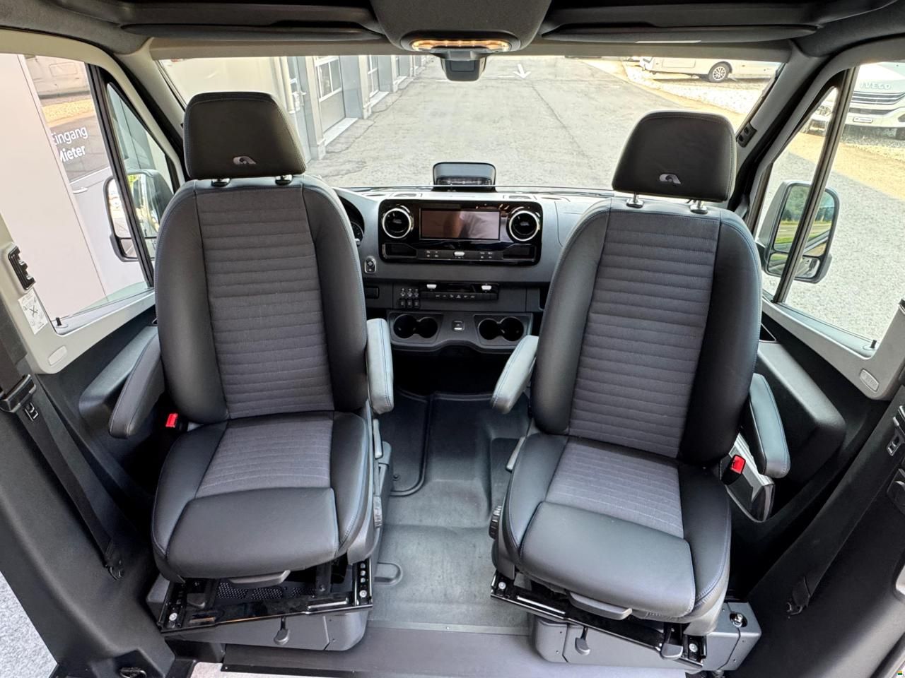 Adria Supertwin MB 600 SPB 4x4