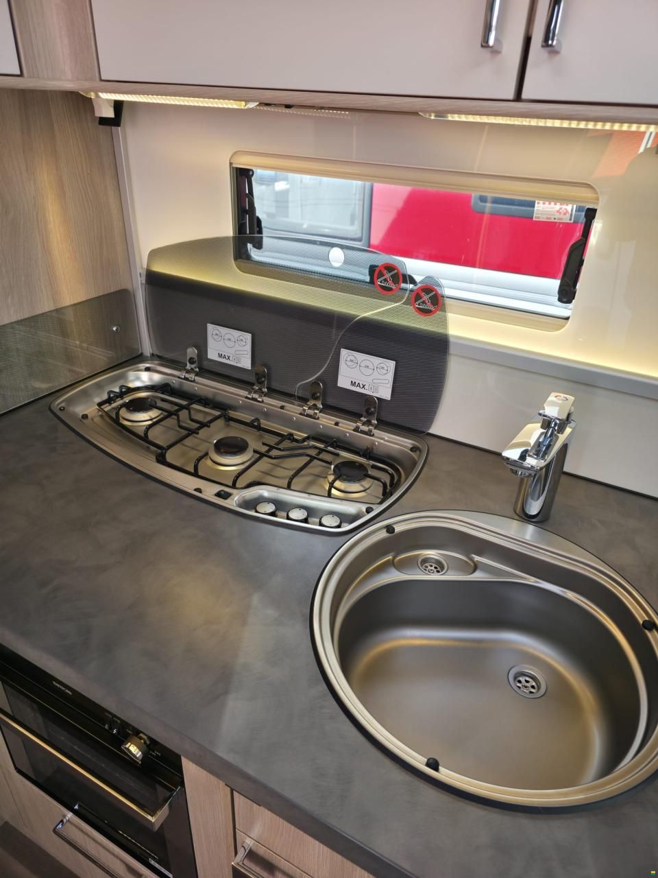 Kabe Royal 560 GLE B2