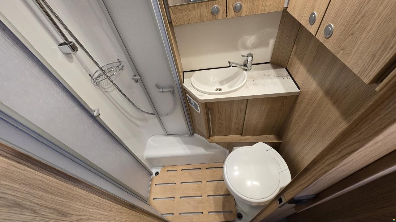 LMC Cruiser V 646 G / Hymer-Gruppe