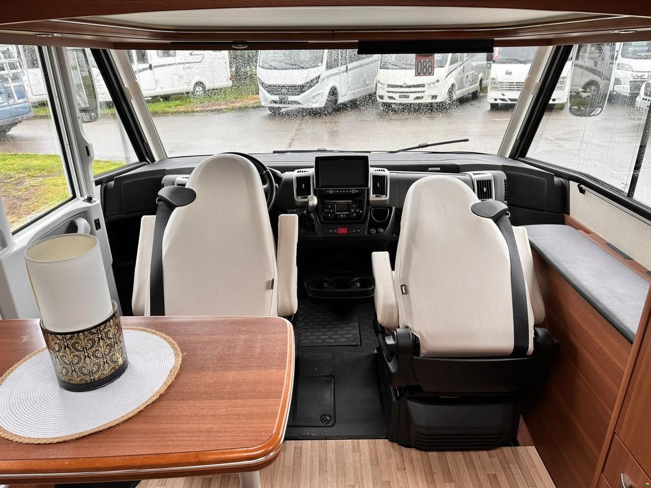 LMC Explorer I 675 Comfort Line