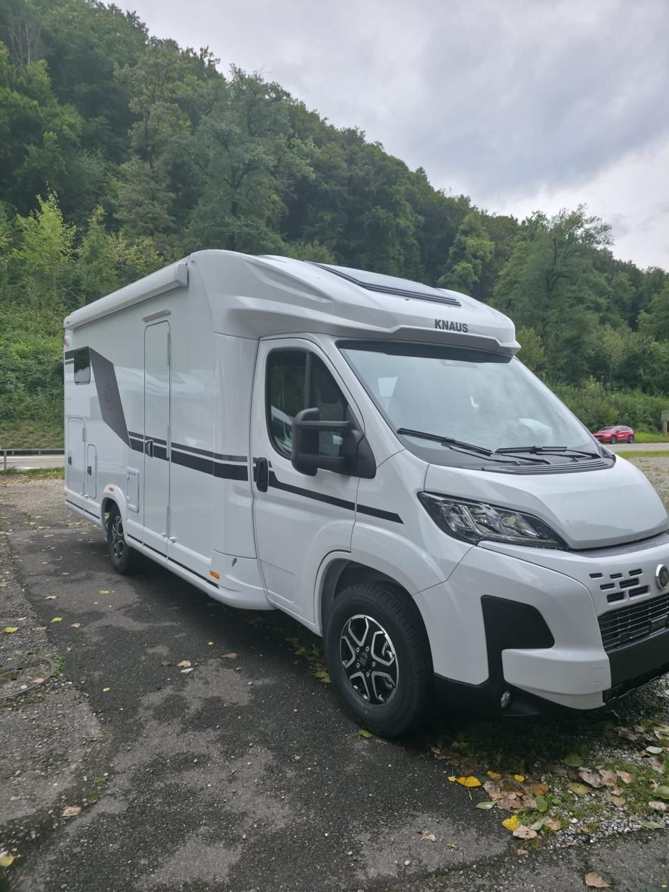 Knaus L!VE WAVE 650 MG Platinum Selection