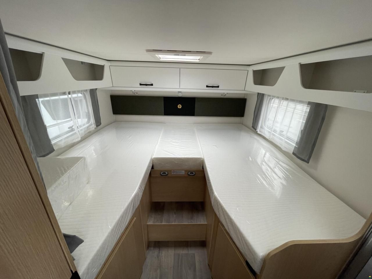 Sunlight Adventure T Ford 680