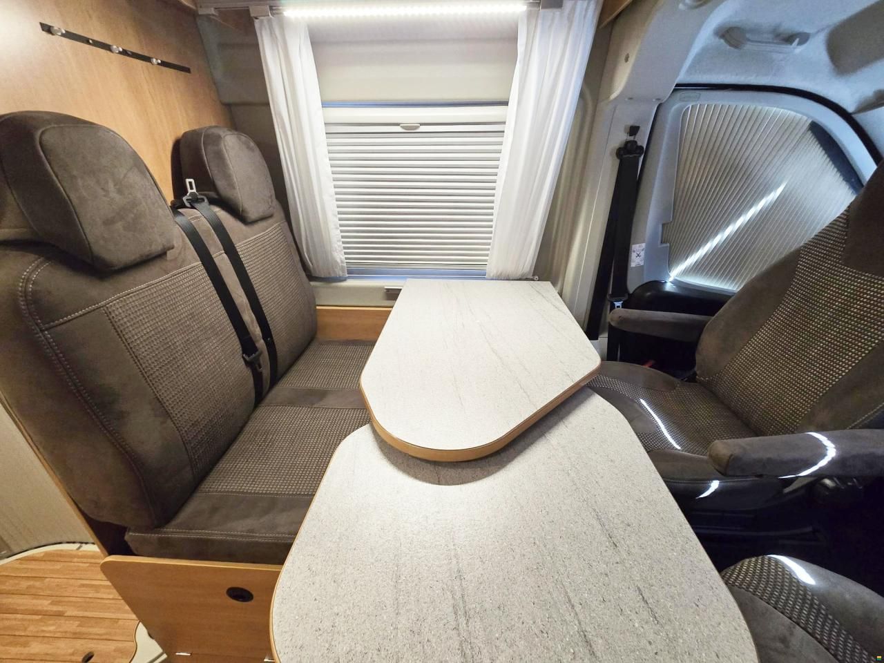 Pössl 640 2.3 MJ160 9-GANG AUTOMAT H3