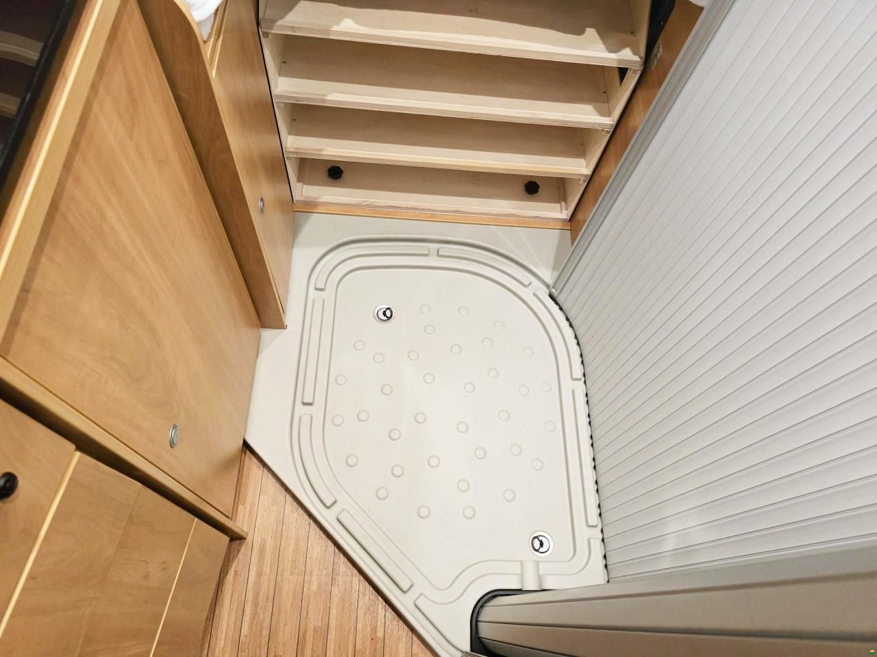 Pössl 640 2.3 MJ160 9-GANG AUTOMAT H3