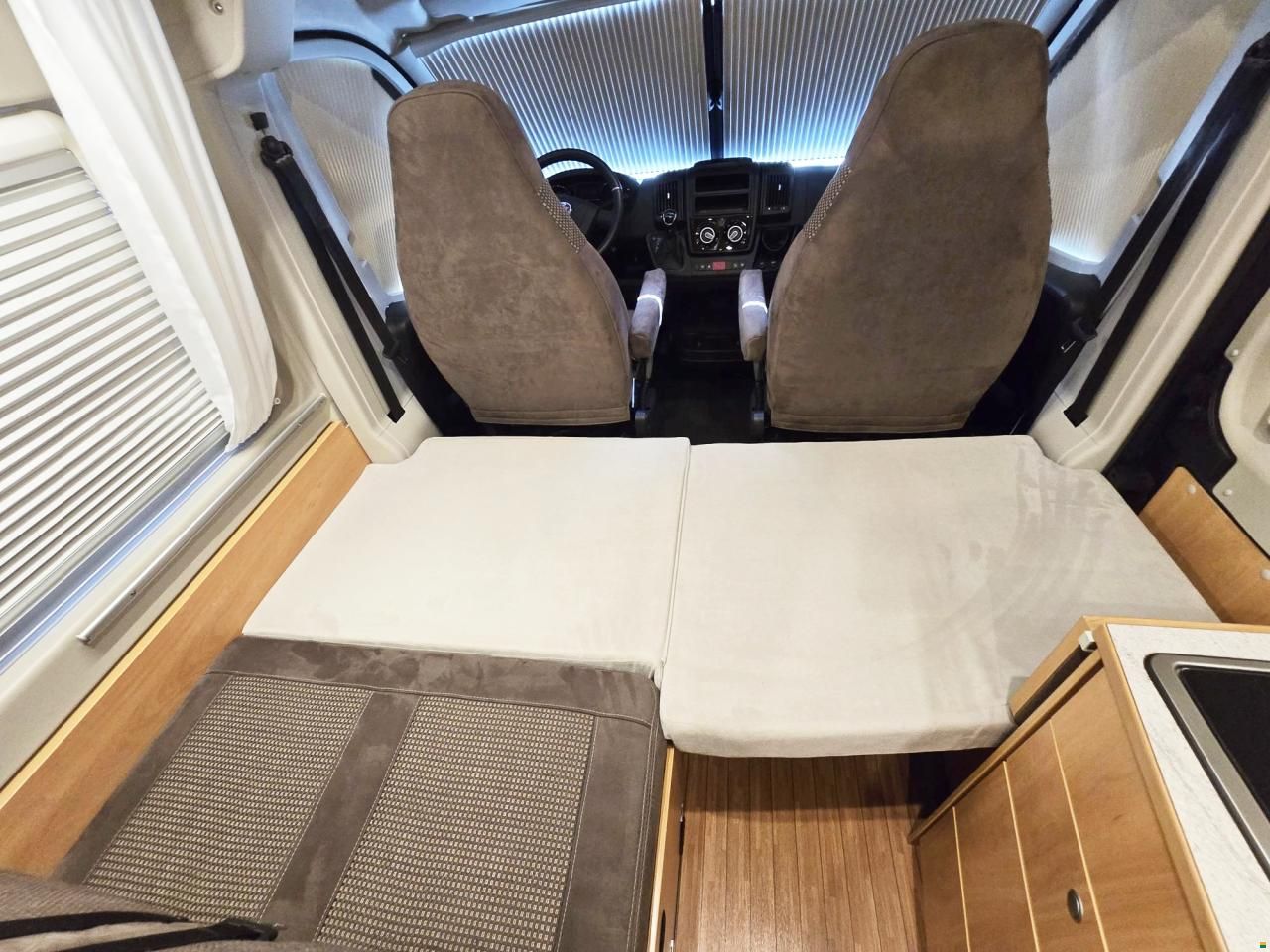 Pössl 640 2.3 MJ160 9-GANG AUTOMAT H3