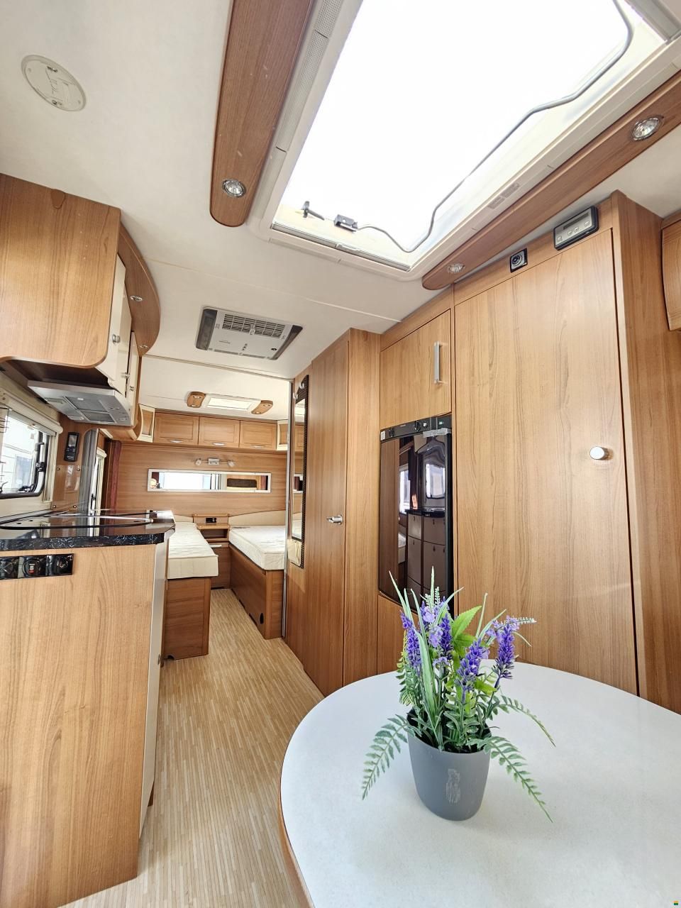 LMC Münsterland 503 E mit Eizelbett,Mover!