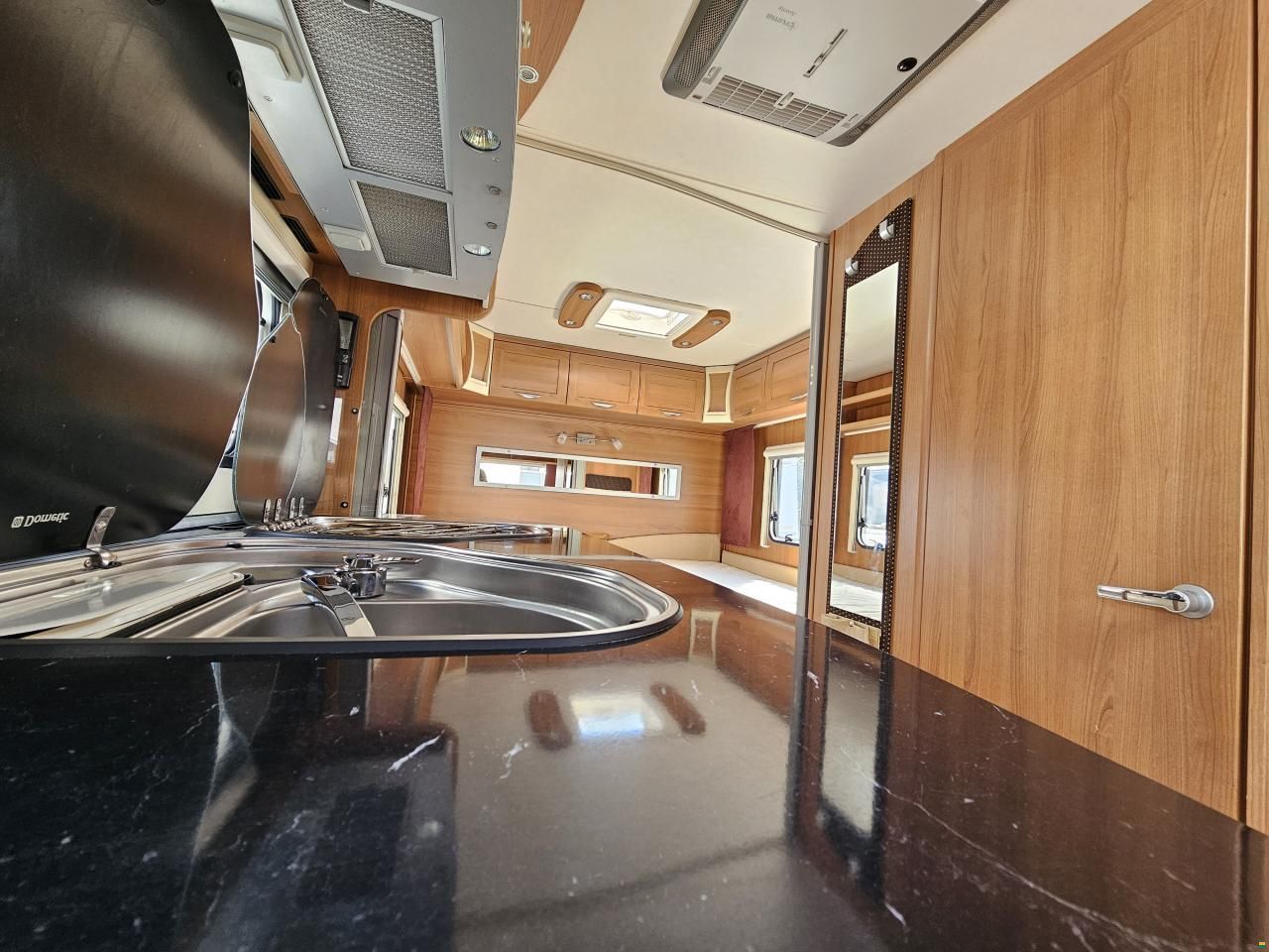 LMC Münsterland 503 E mit Eizelbett,Mover!