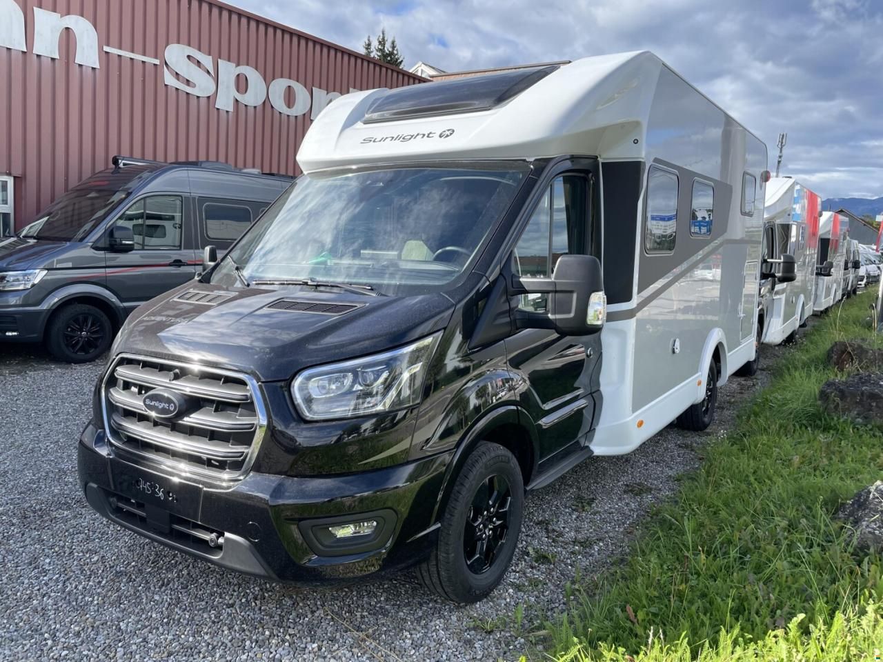 Sunlight Adventure T Ford 670S