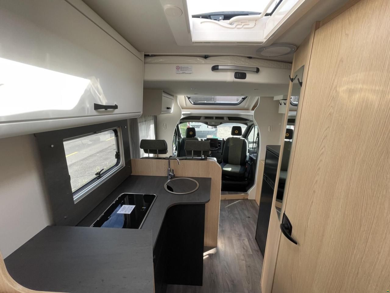 Sunlight Adventure T Ford 670S