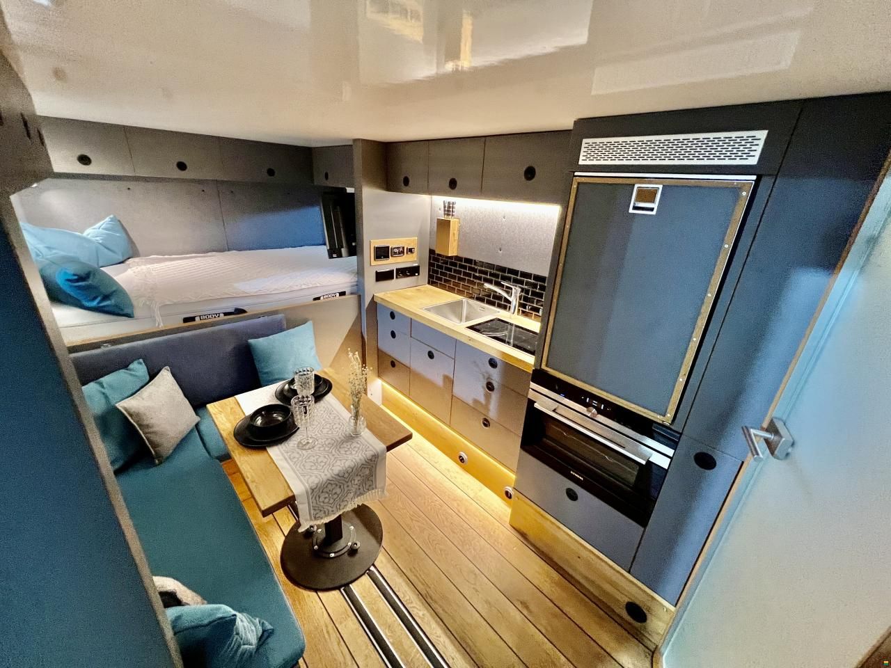 Mercedes Benz ATEGO 1324 EXPEDITIONSMOBIL