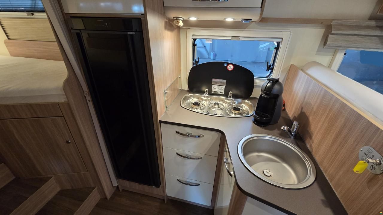 Bürstner Ixeo Time IT 726 G White Label