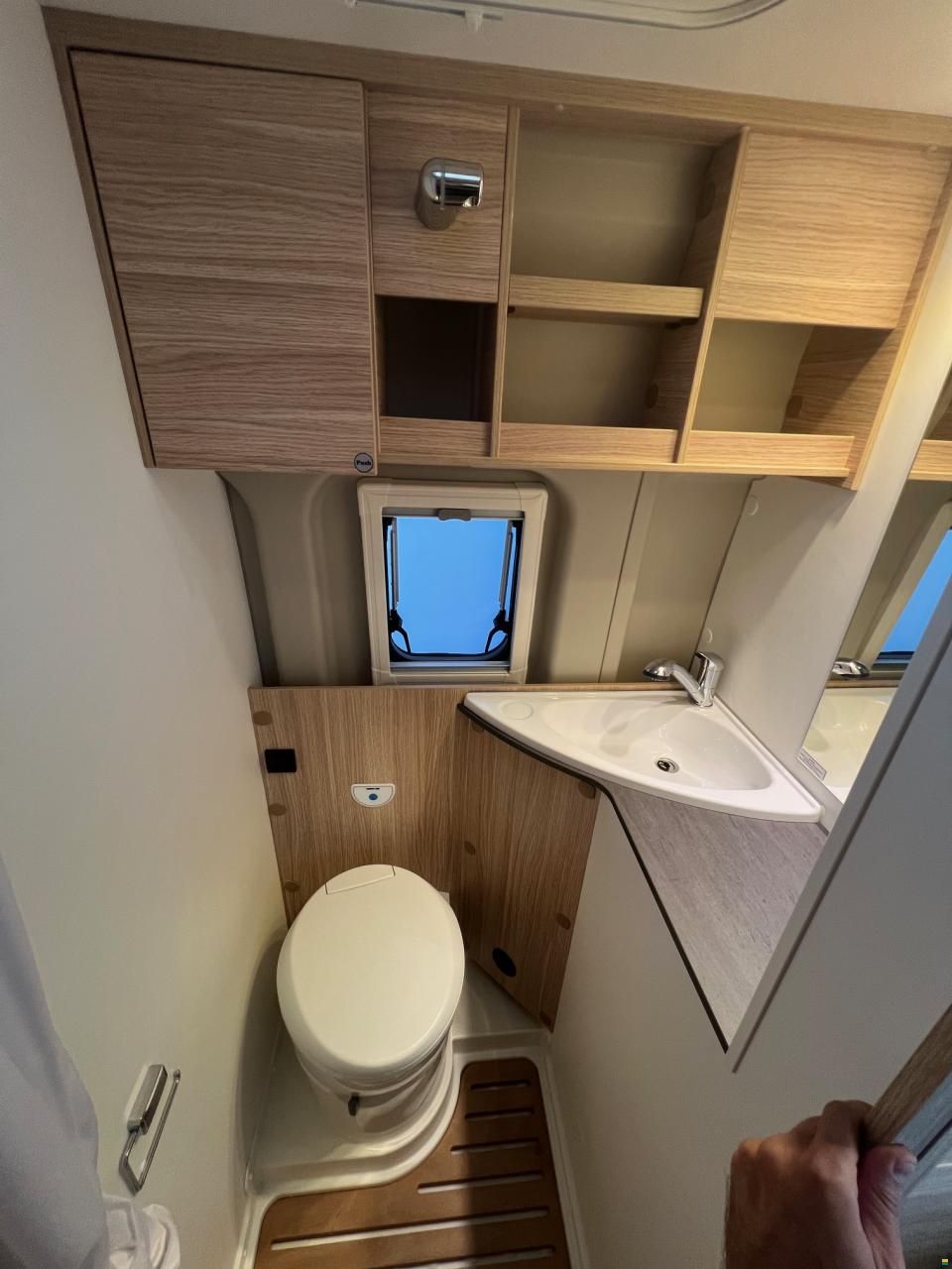 Sunlight Cliff 640 Adventure Edition