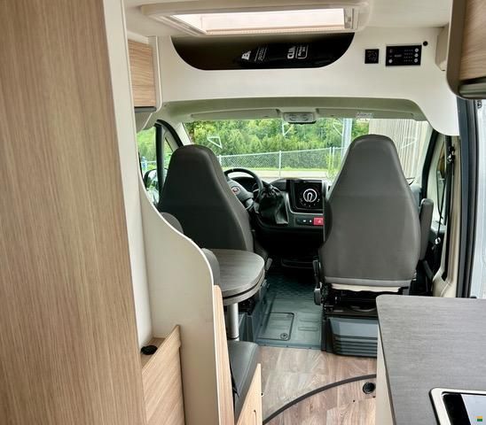 Sunlight Cliff 640 Adventure Edition