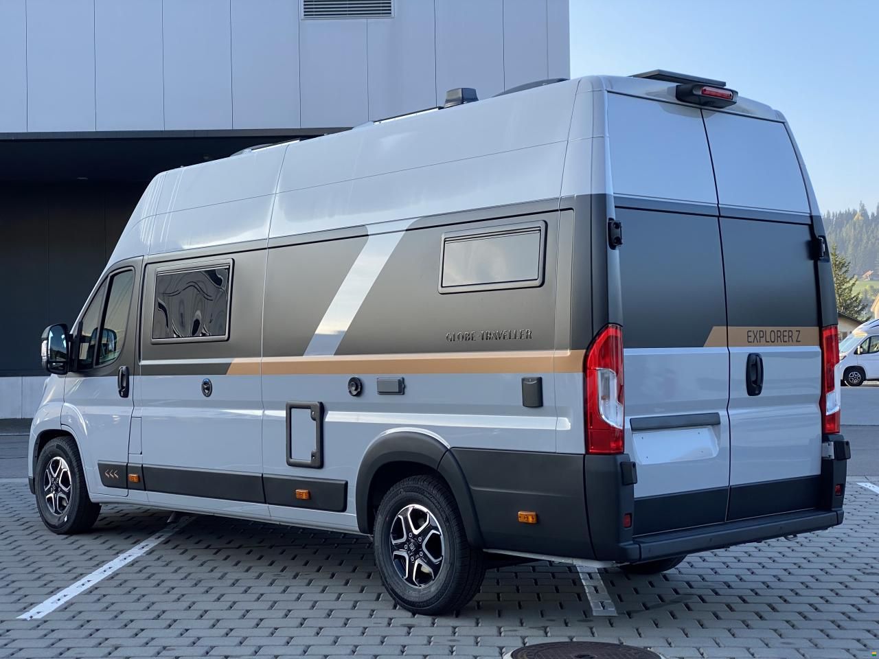 Globe-Traveller Explorer Z Bike