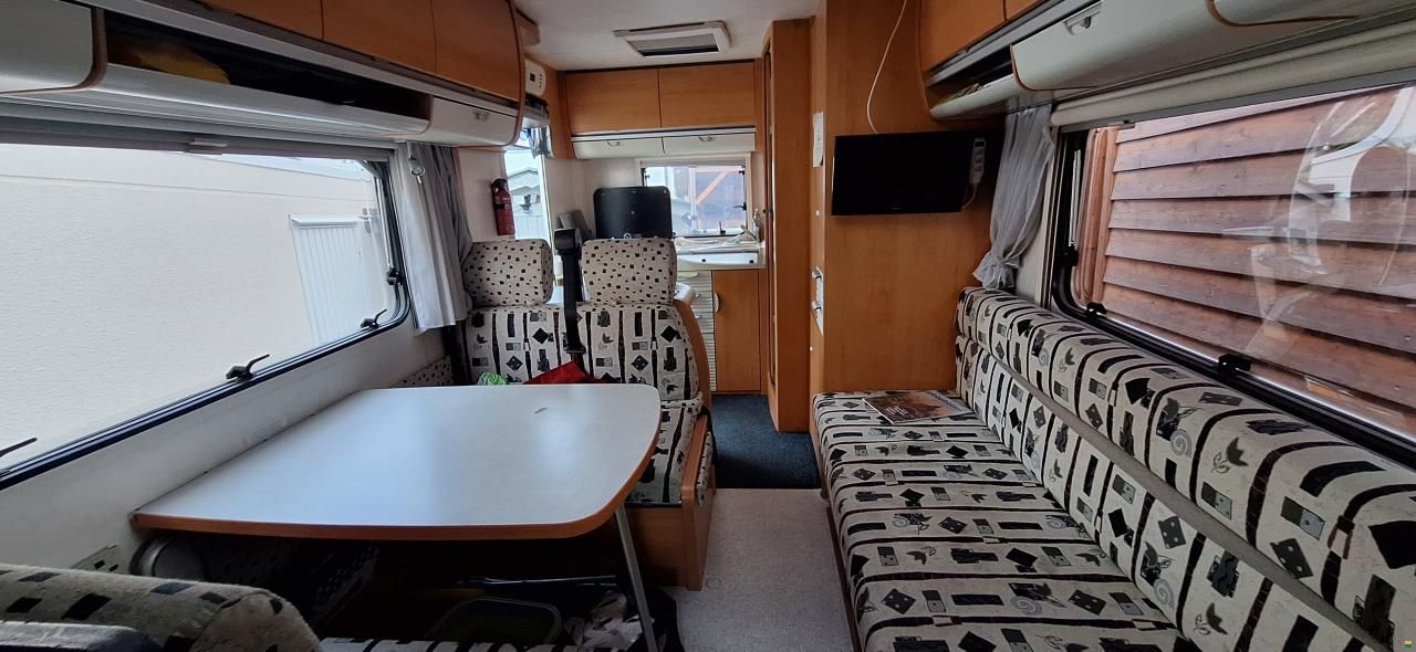 Hymer C544