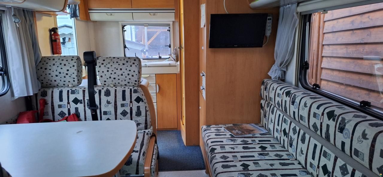 Hymer C544