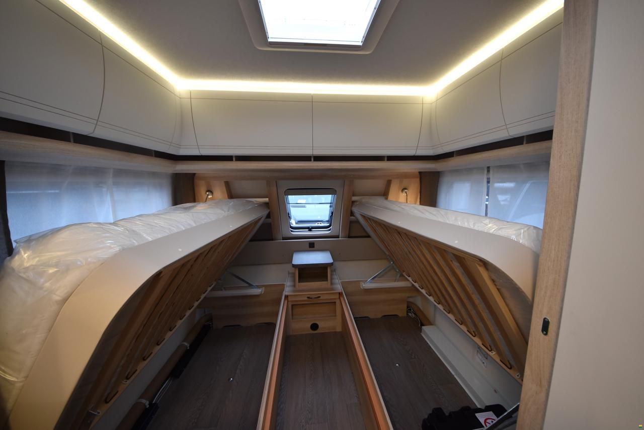 Hobby 460 SL De Luxe