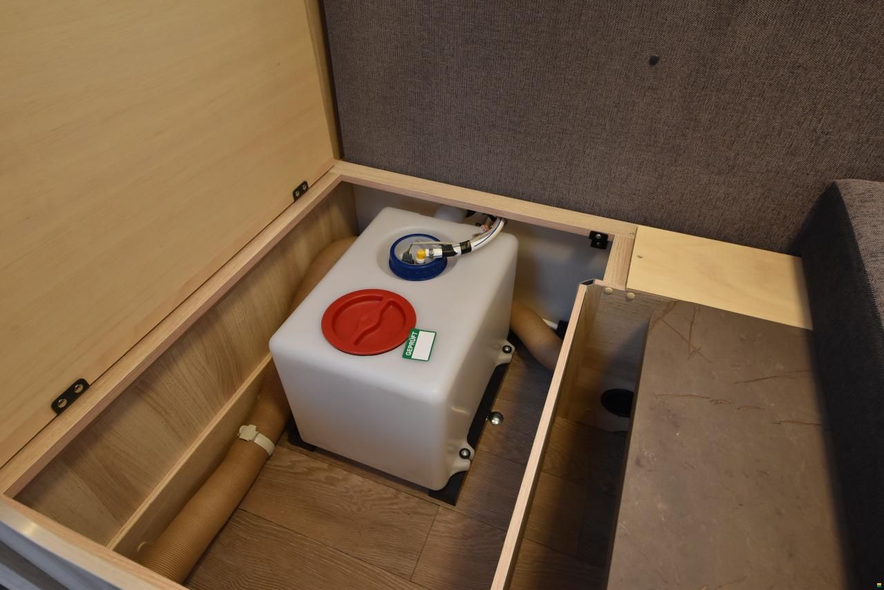 Hobby 460 SL De Luxe