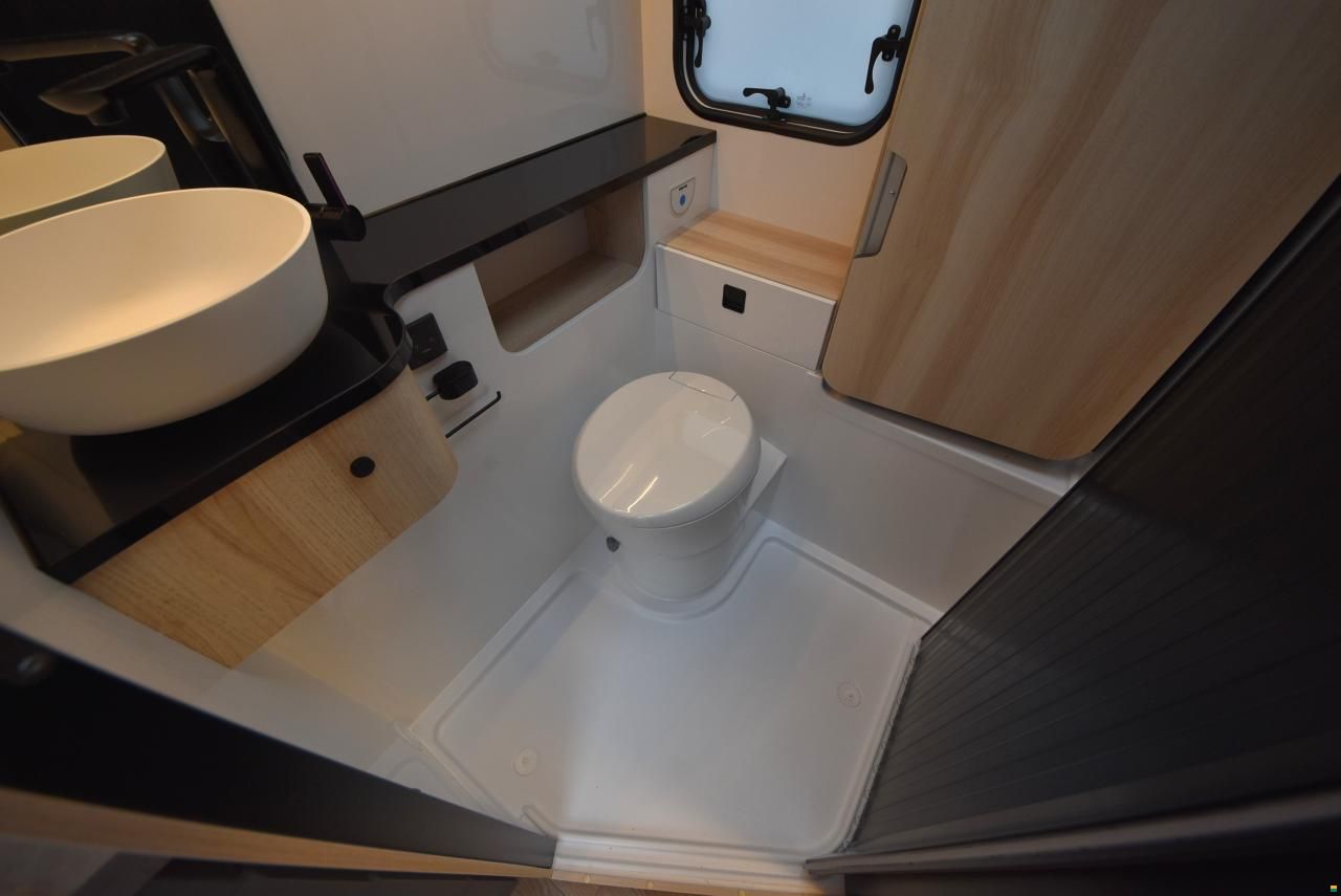 Hobby 460 SL De Luxe