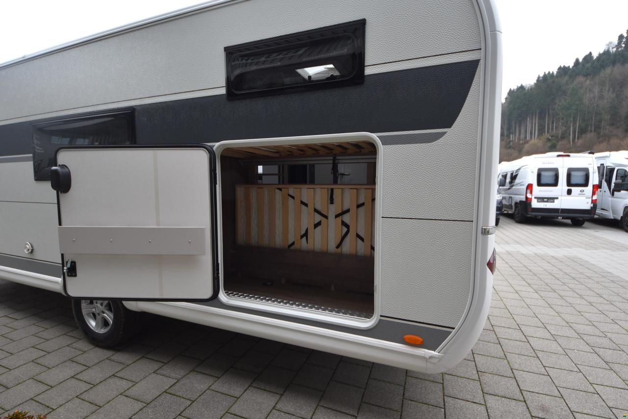 Hobby 545 KMF Excellent Edition