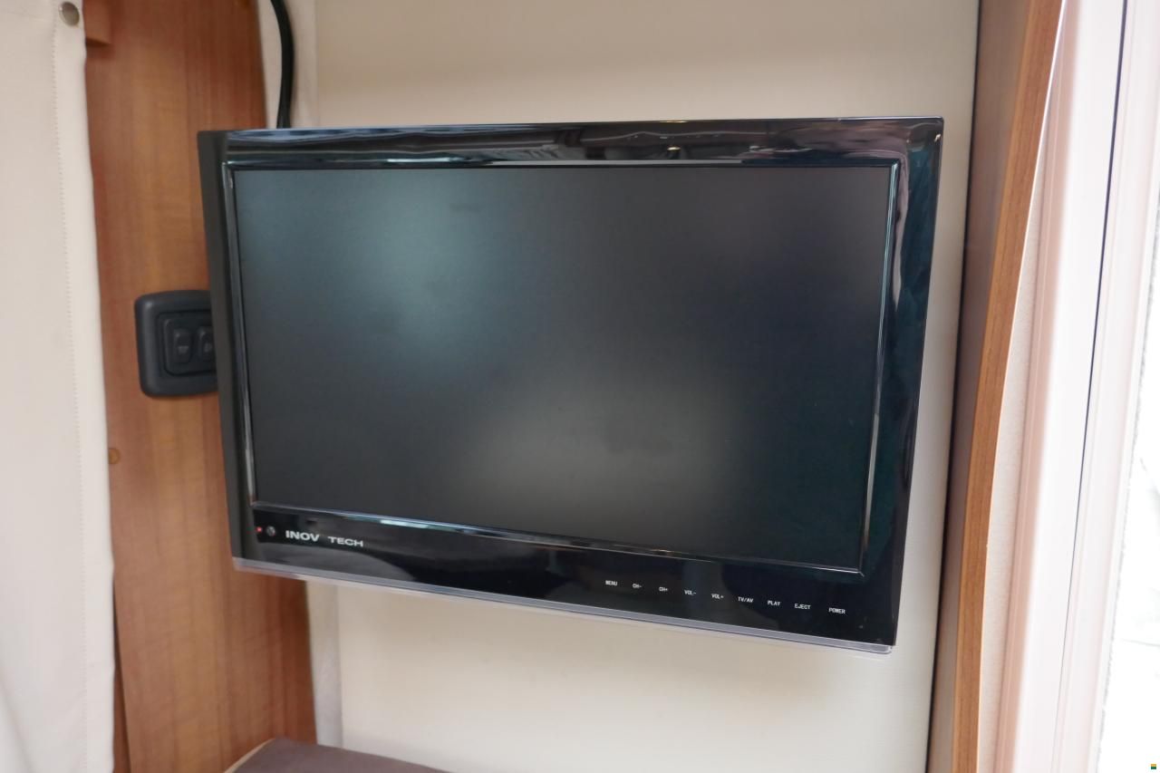 Eura Mobil Terrestra TT 670 SB