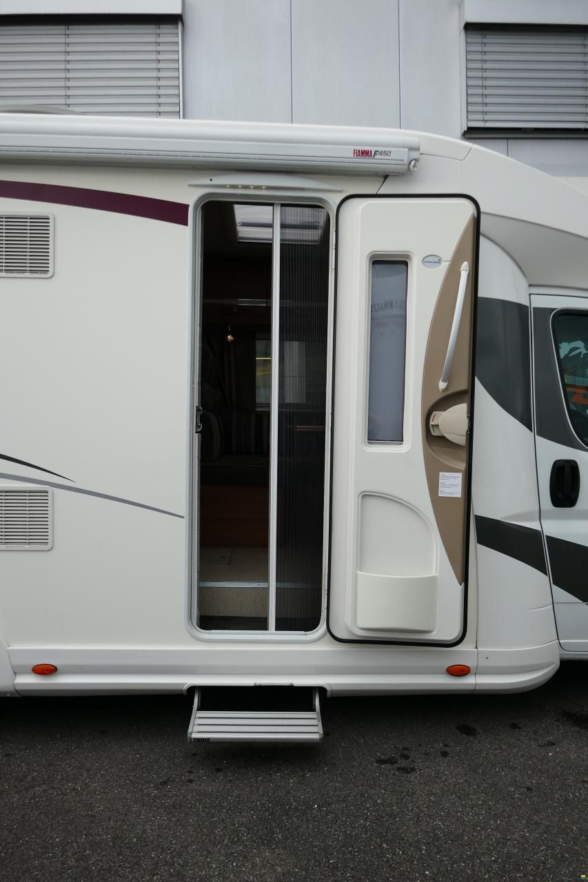 Eura Mobil Terrestra TT 670 SB