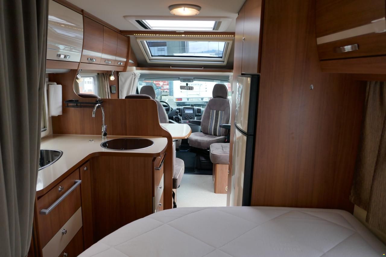 Eura Mobil Terrestra TT 670 SB