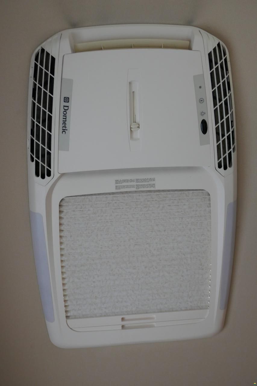 Eura Mobil Terrestra TT 670 SB